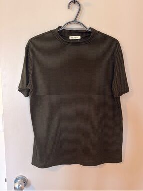 The Hanger Olive Ribbed Short Sleeve Tee